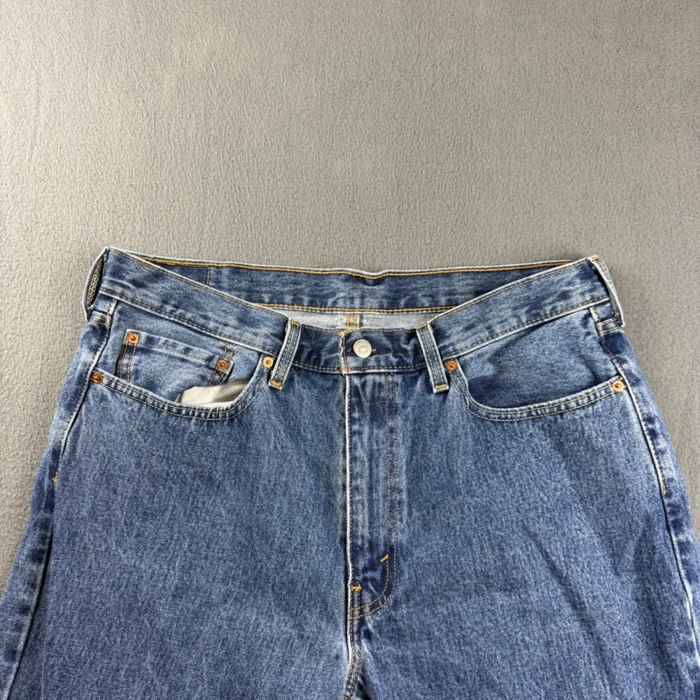 Levis item good